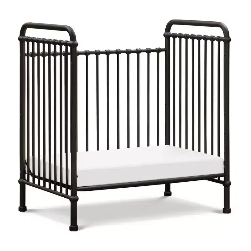 Culla mini convertibile 3-in-1 in metallo Namesake Abigail
